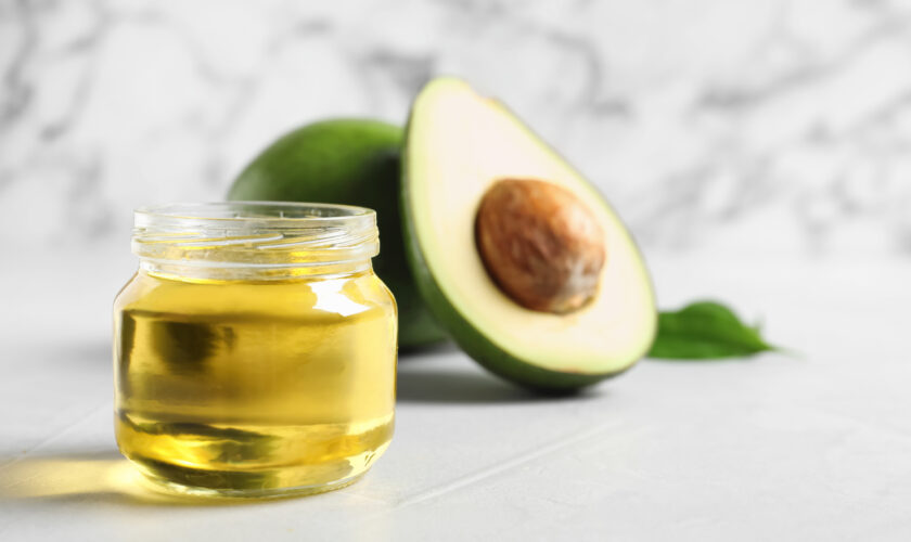 έλαιο αβοκάντο Natura Pharm